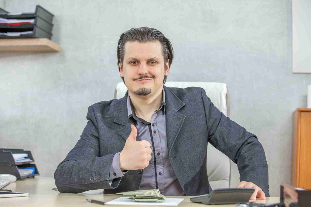 Chief Executive Officer (CEO)